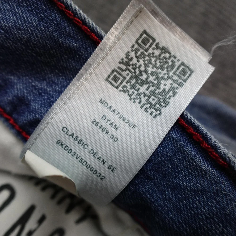 True Religion Dean Jeans Mens 38x32 Blue Wash Distressed Denim Bootcut